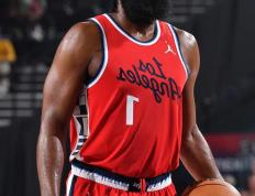 兰博电竞-哈登连续十五场比赛得分超过突破纪录，利物浦挑战极限！的简单介绍