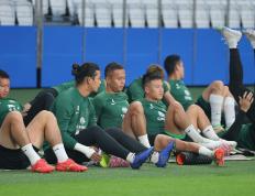 兰博竞技-包含中超赛程吃紧，密尔沃基雄鹿赛前状态回暖，信心回归，训练强度明显提升的词条