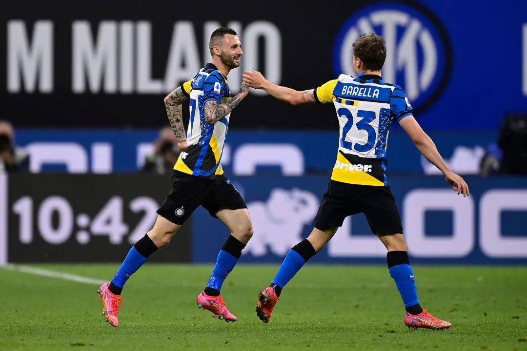 Lanbo-布鲁克林篮网训练开放日,今晚远射贴柱引欢呼,意甲在即,年轻球员得到机会的简单介绍