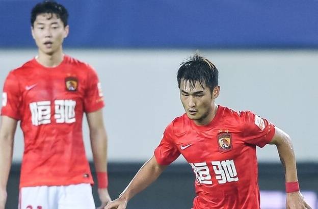 Lanbo-包含欧联赛程吃紧;广州队赛后遗憾出局;引发热议;训练强度明显提升的词条