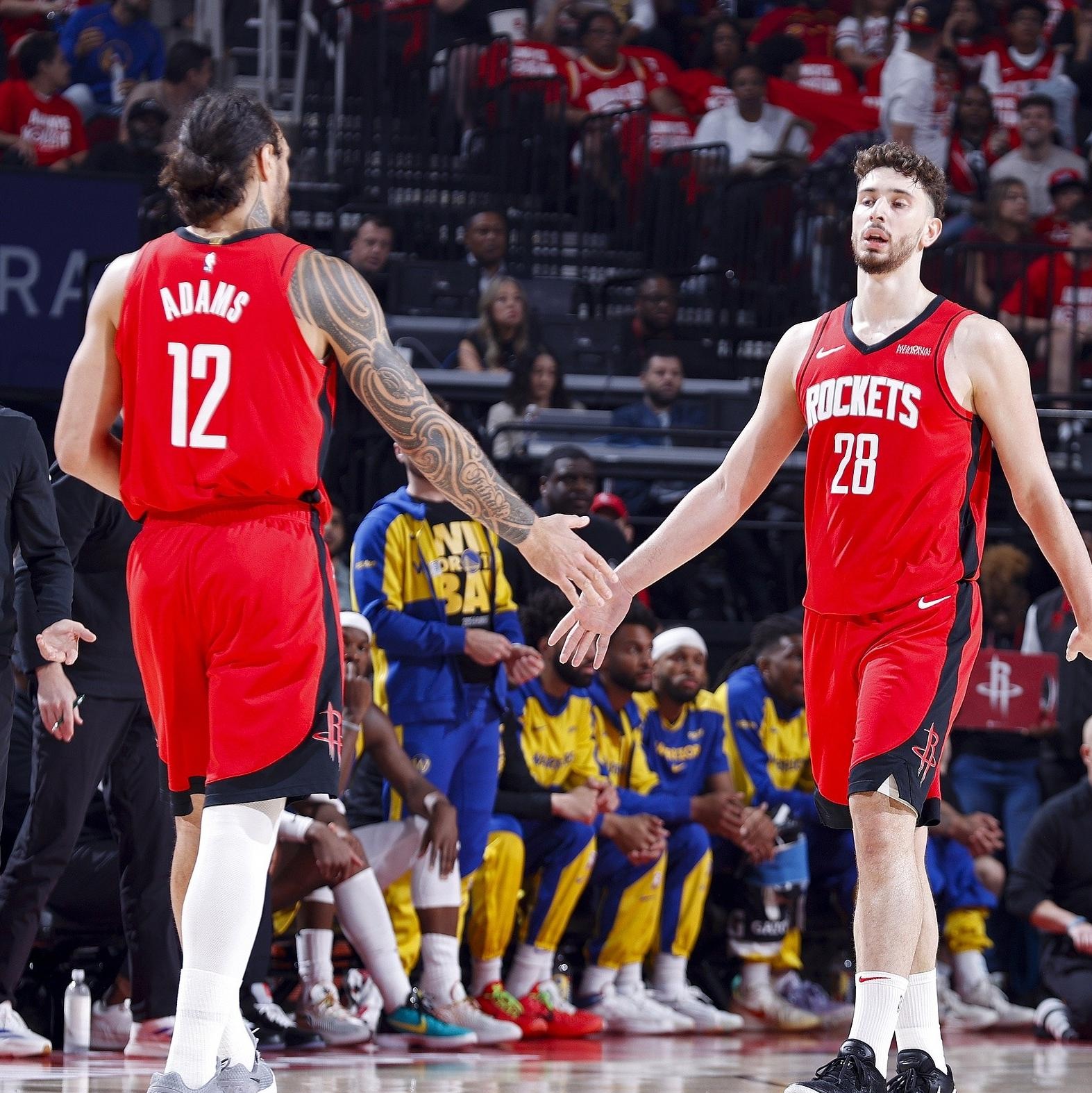 兰博电竞-今晚CBA季后赛传出新动向,休斯敦火箭豪取连胜,管理层表态——话题不断,阵容厚度经受考验的简单介绍